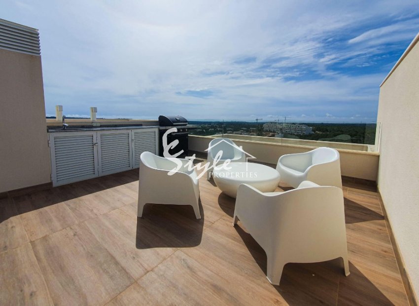 Reventa - Apartamento - Las Colinas - Las Colinas Golf