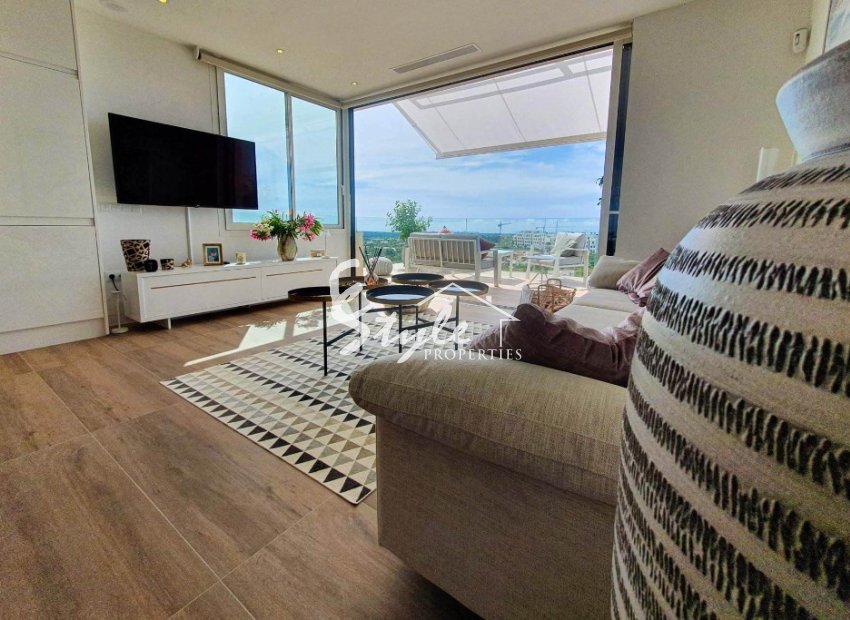 Reventa - Apartamento - Las Colinas - Las Colinas Golf