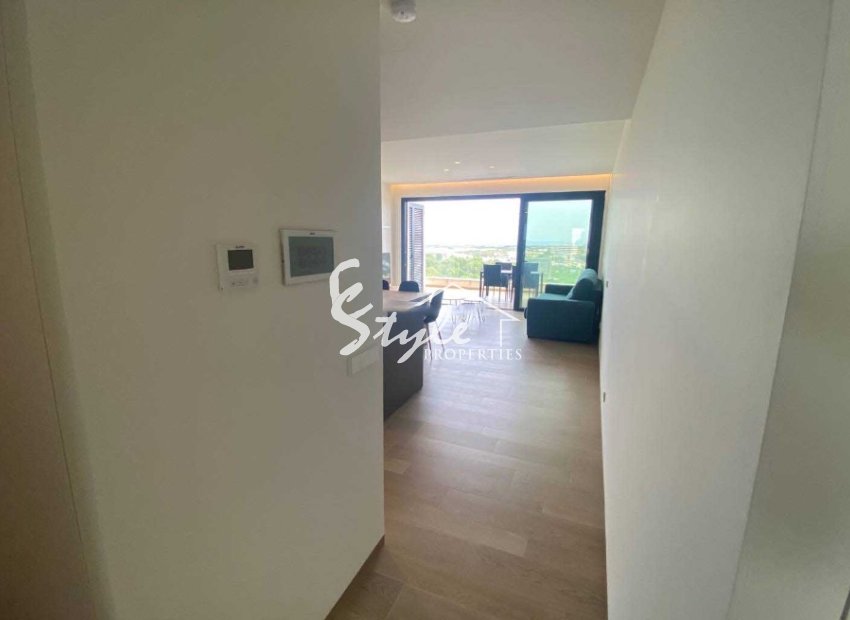 Reventa - Apartamento - Las Colinas - Las Colinas Golf