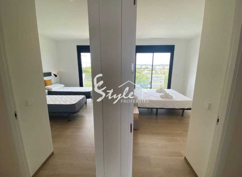 Reventa - Apartamento - Las Colinas - Las Colinas Golf