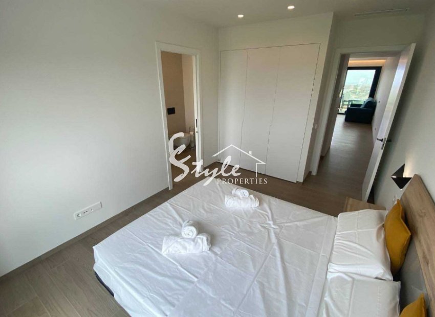 Reventa - Apartamento - Las Colinas - Las Colinas Golf