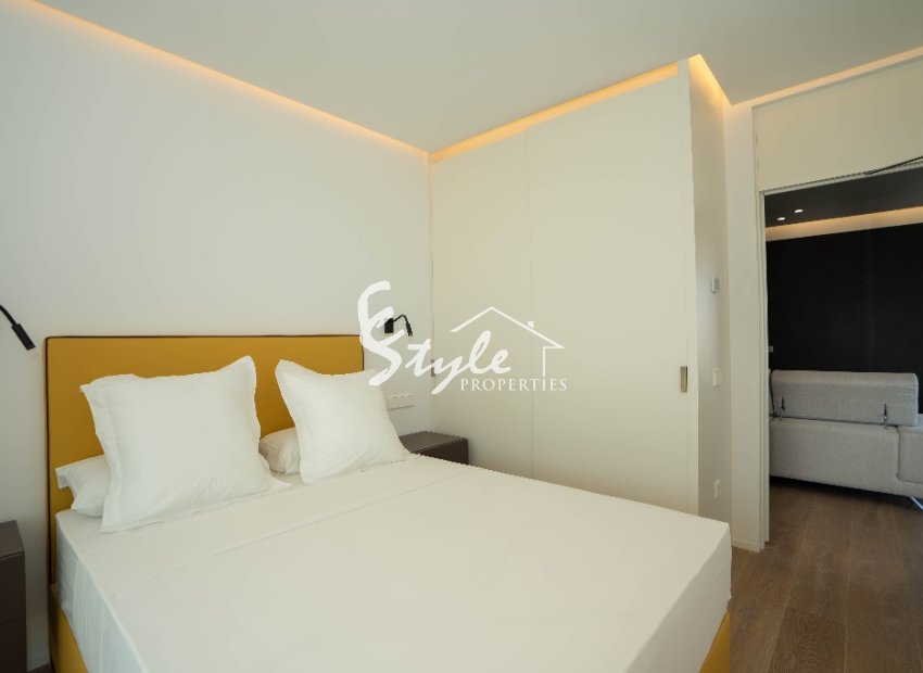 Reventa - Apartamento - Las Colinas - Las Colinas Golf