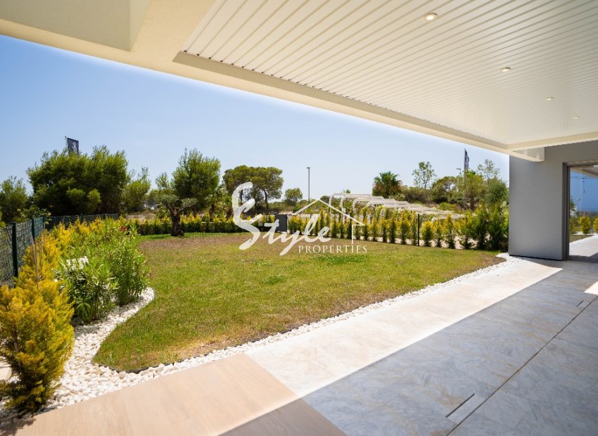 Reventa - Apartamento - Las Colinas - Las Colinas Golf