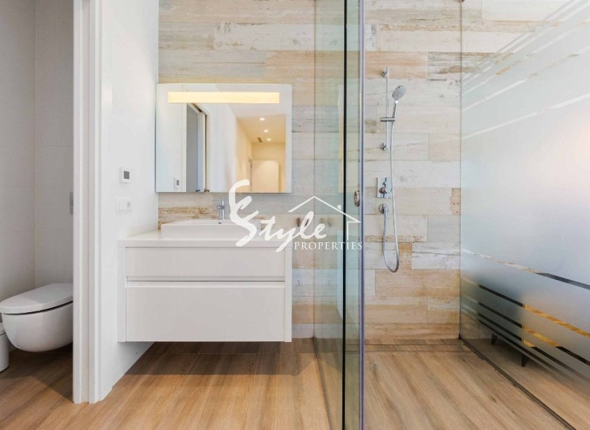 Reventa - Apartamento - Las Colinas - Las Colinas Golf