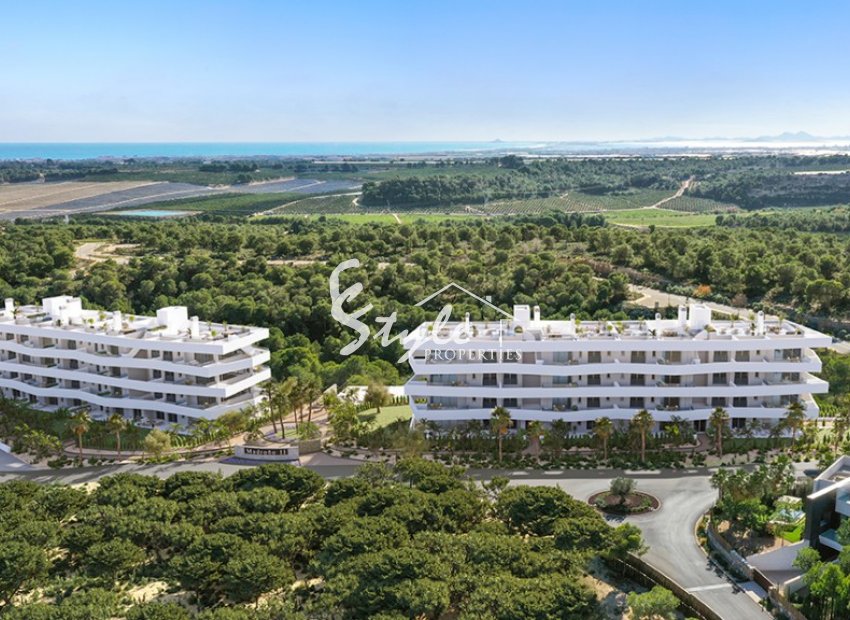 Reventa - Apartamento - Las Colinas - Las Colinas Golf