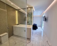 Reventa - Apartamento - Las Colinas - Las Colinas Golf