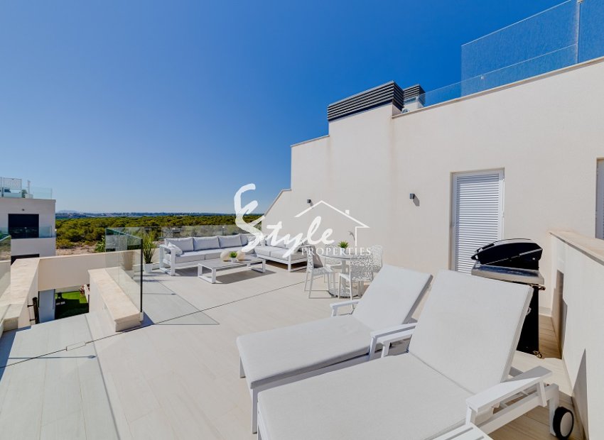 Reventa - Apartamento - Las Colinas - Las Colinas Golf