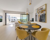 Reventa - Apartamento - Las Colinas - Las Colinas Golf