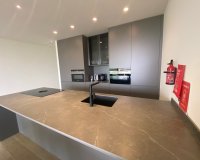 Reventa - Apartamento - Las Colinas - Las Colinas Golf