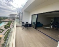 Reventa - Apartamento - Las Colinas - Las Colinas Golf