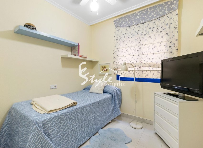 Reventa - Apartamento - Orihuela Costa  - Campoamor