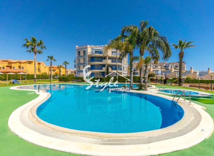 Reventa - Apartamento - Orihuela Costa  - Campoamor