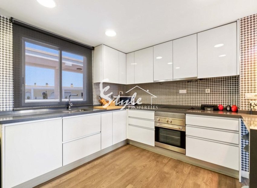 Reventa - Apartamento - Orihuela Costa  - Campoamor