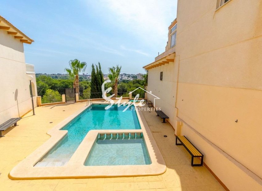 Reventa - Apartamento - Orihuela Costa  - Campoamor