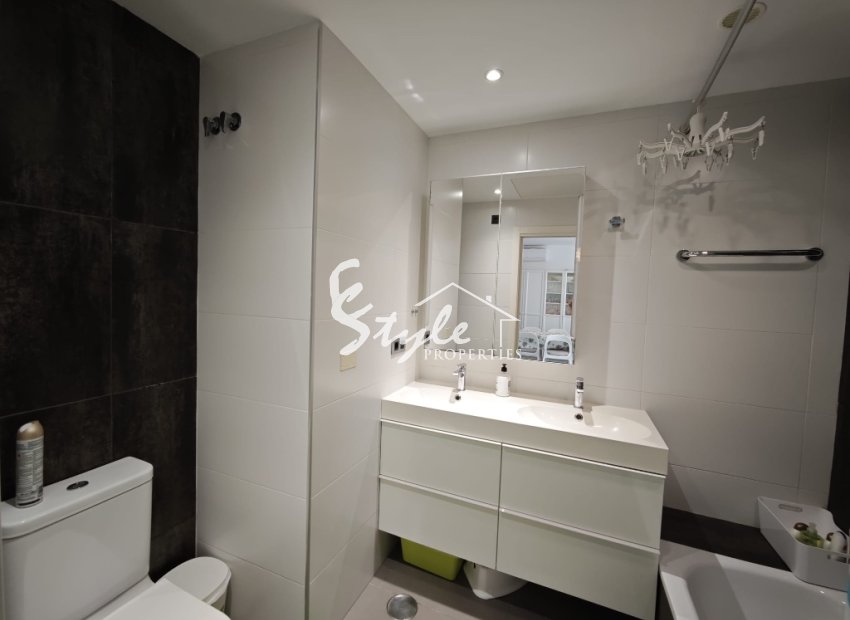 Reventa - Apartamento - Orihuela Costa  - La Zenia