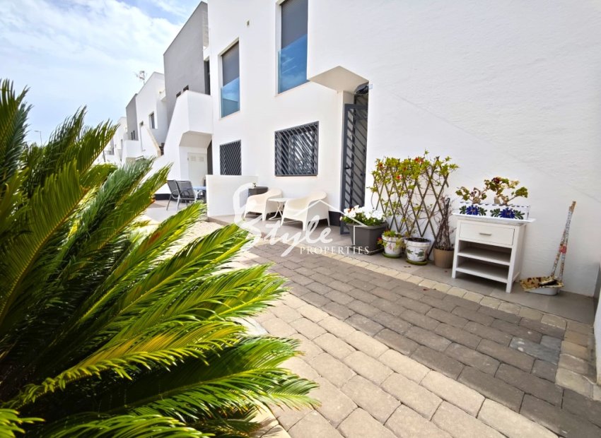 Reventa - Apartamento - Orihuela Costa  - La Zenia