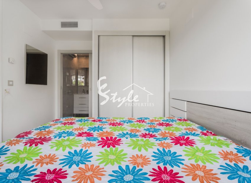 Reventa - Apartamento - Orihuela Costa  - La Zenia