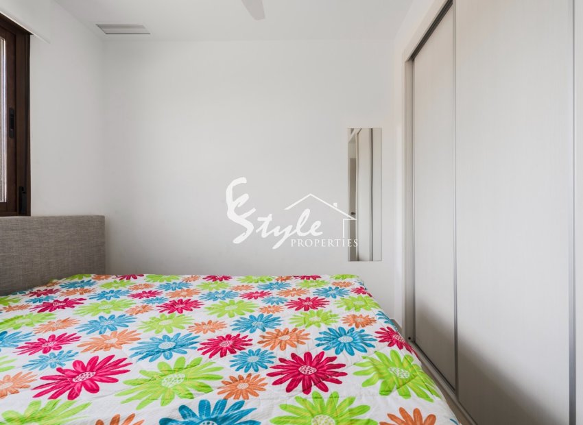 Reventa - Apartamento - Orihuela Costa  - La Zenia