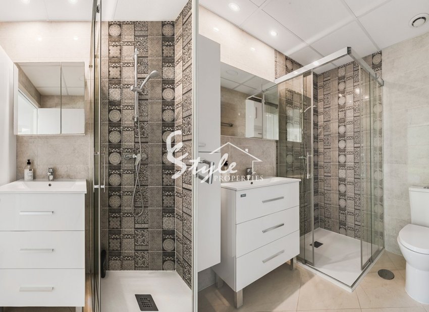 Reventa - Apartamento - Orihuela Costa  - La Zenia