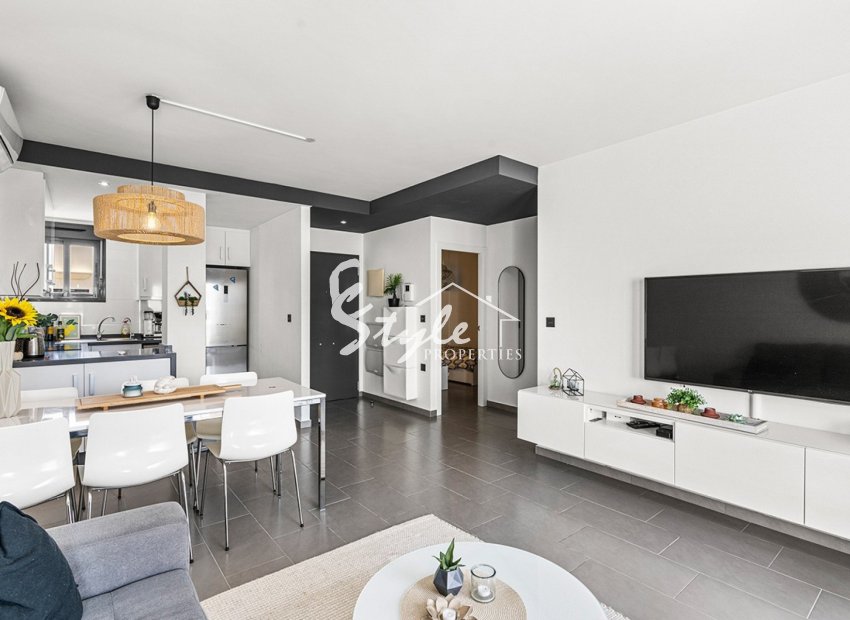 Reventa - Apartamento - Orihuela Costa  - La Zenia