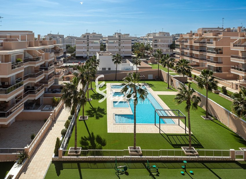 Reventa - Apartamento - Orihuela Costa  - Los Dolses