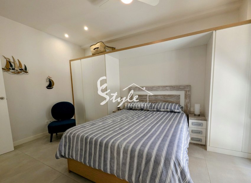 Reventa - Apartamento - Orihuela Costa  - Villamartin