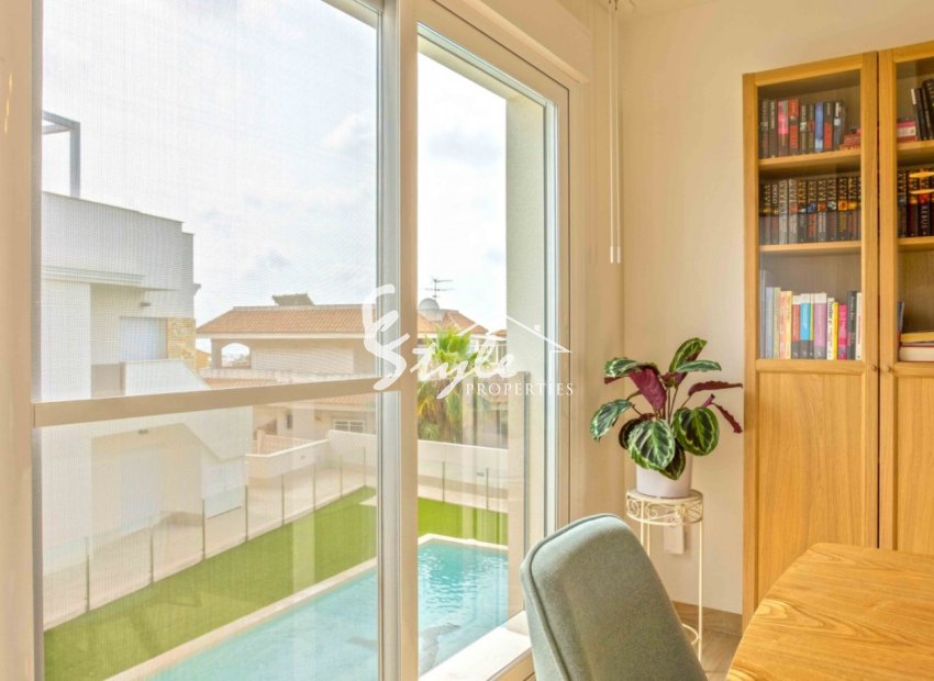 Reventa - Apartamento - Orihuela Costa  - Villamartin