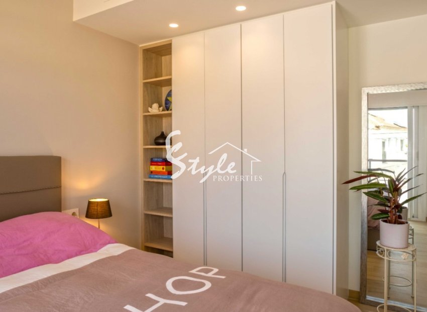 Reventa - Apartamento - Orihuela Costa  - Villamartin