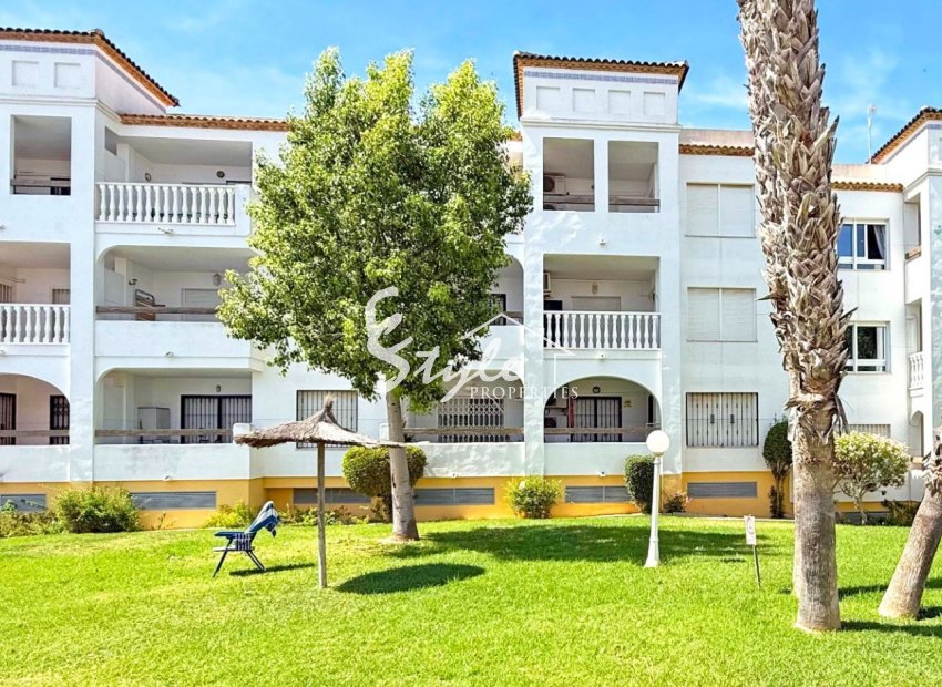 Reventa - Apartamento - Orihuela Costa  - Villamartin