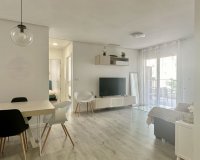 Reventa - Apartamento - Orihuela Costa  - Villamartin