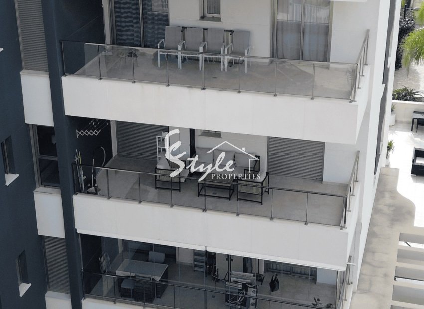 Reventa - Apartamento - Orihuela Costa  - Villamartin