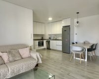 Reventa - Apartamento - Orihuela Costa  - Villamartin