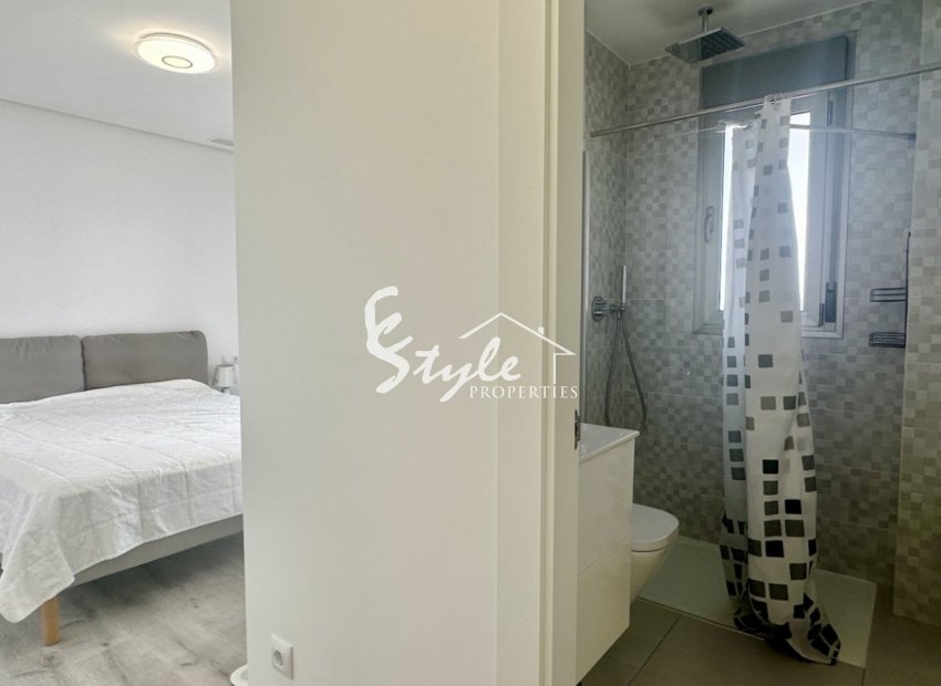 Reventa - Apartamento - Orihuela Costa  - Villamartin