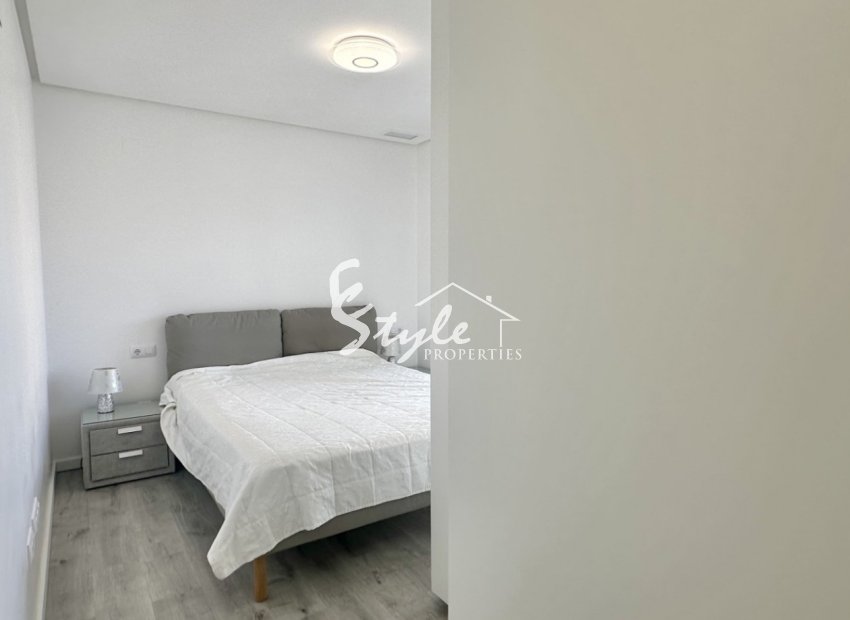Reventa - Apartamento - Orihuela Costa  - Villamartin
