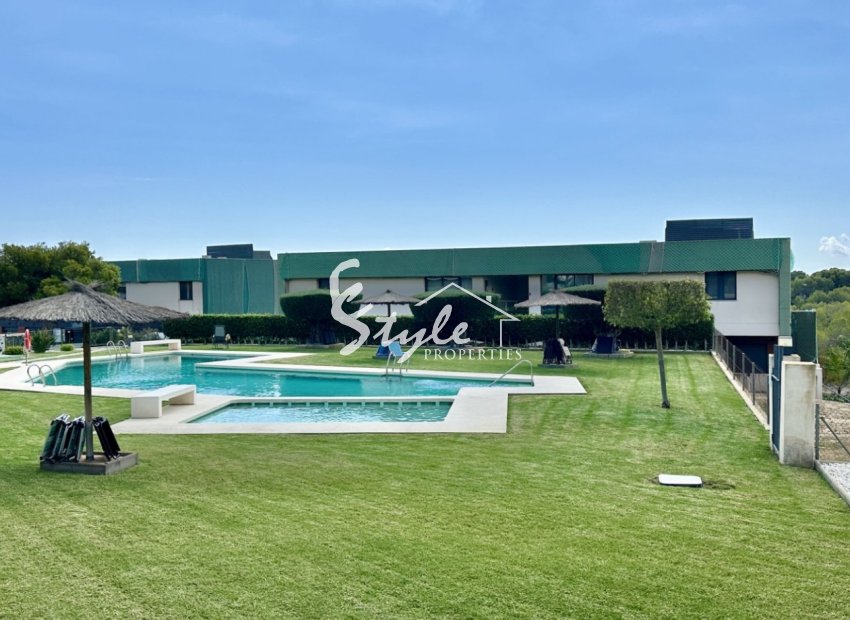 Reventa - Apartamento - Orihuela Costa  - Villamartin