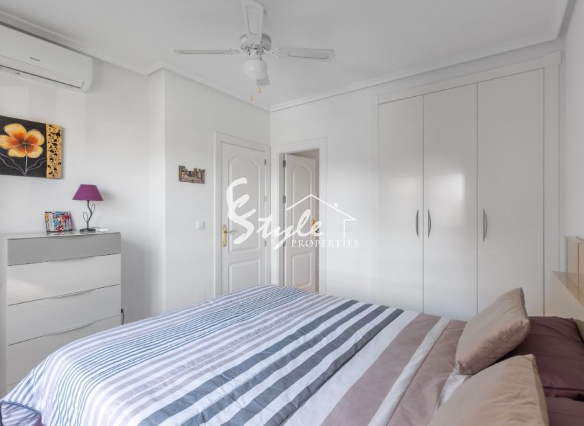 Reventa - Apartamento - Orihuela Costa  - Villamartin