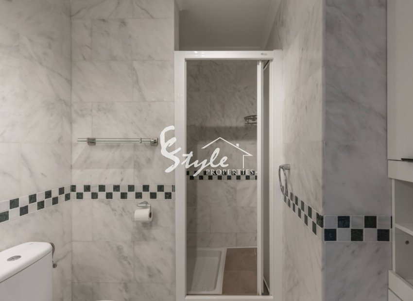 Reventa - Apartamento - Orihuela Costa  - Villamartin