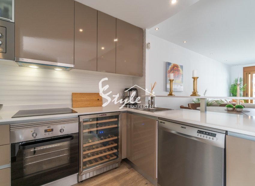 Reventa - Apartamento - Orihuela Costa  - Villamartin