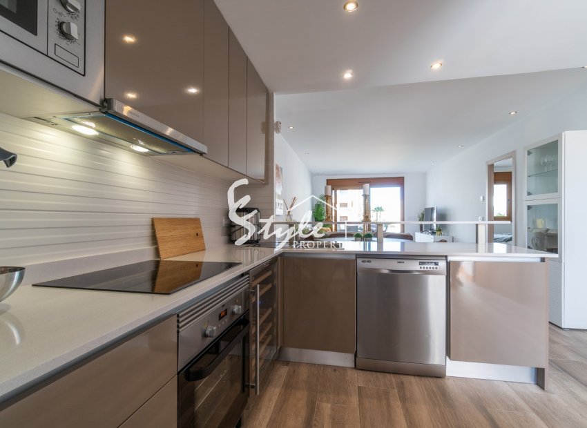 Reventa - Apartamento - Orihuela Costa  - Villamartin