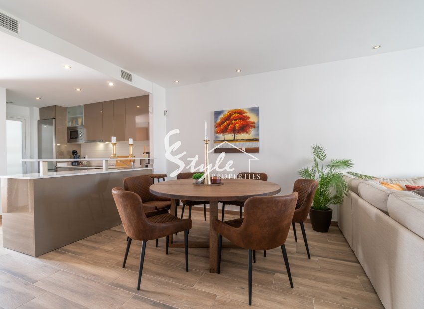 Reventa - Apartamento - Orihuela Costa  - Villamartin