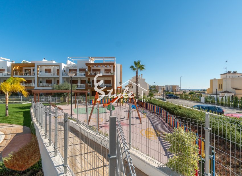 Reventa - Apartamento - Orihuela Costa  - Villamartin