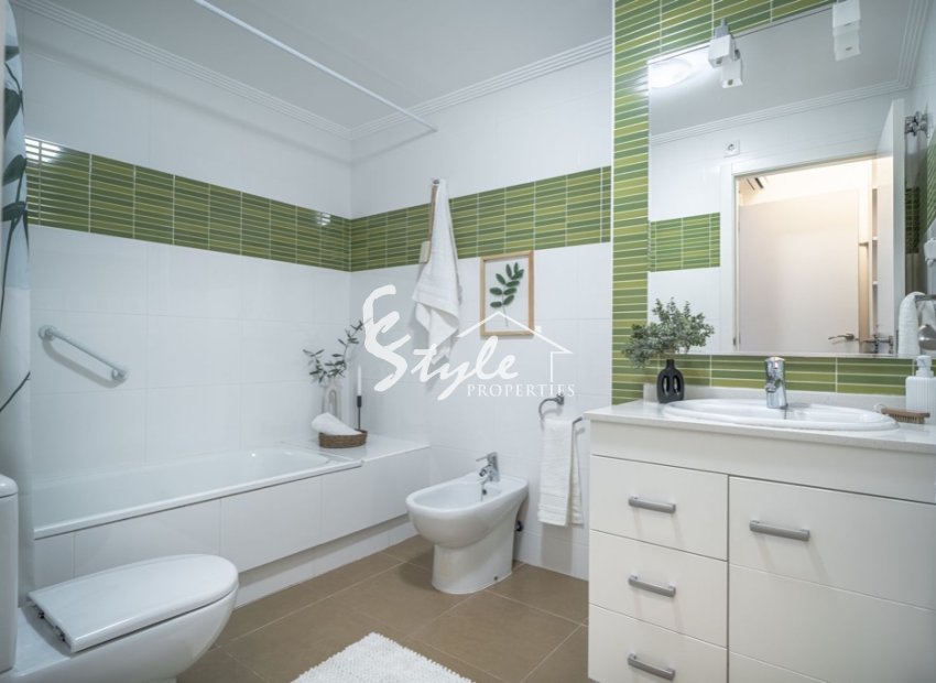 Reventa - Apartamento - Playa Flamenca - Zeniamar