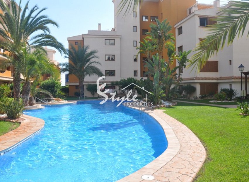 Reventa - Apartamento - Punta Prima - La Entrada