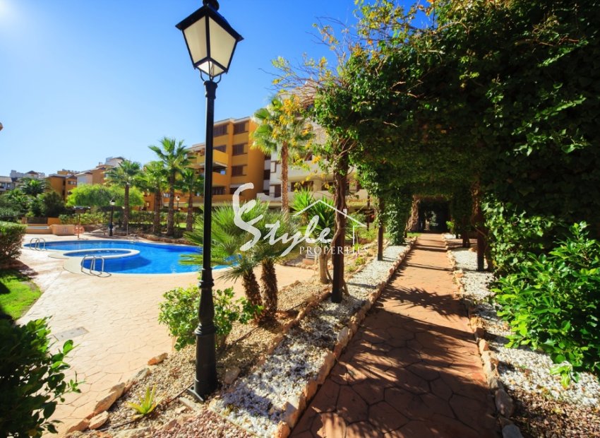 Reventa - Apartamento - Punta Prima - La Entrada