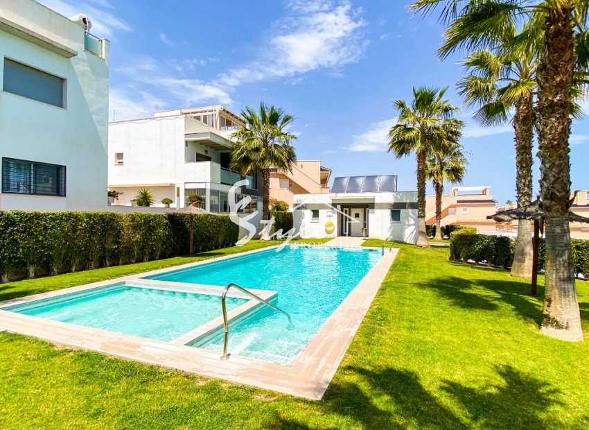 Reventa - Apartamento - Punta Prima