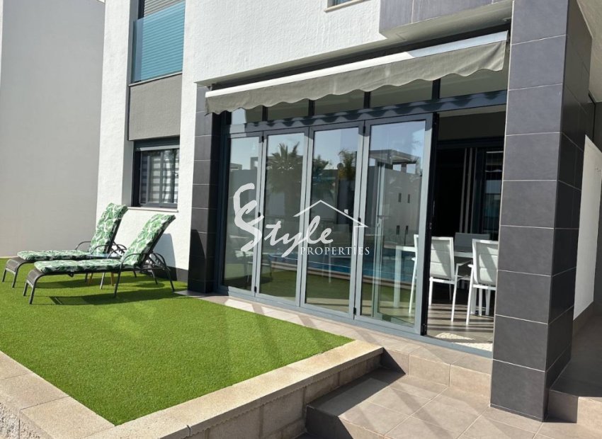 Reventa - Apartamento - Punta Prima