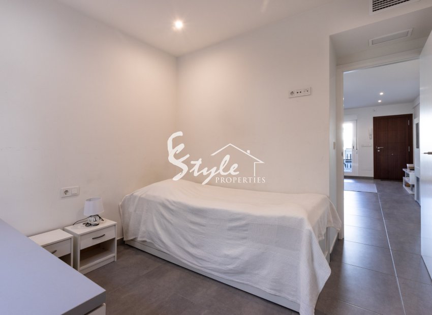 Reventa - Apartamento - Torrevieja  - Aguas Nuevas