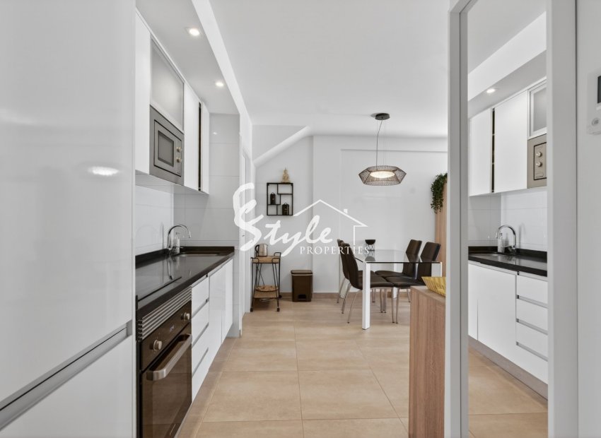 Reventa - Apartamento - Torrevieja - Aguas Nuevas