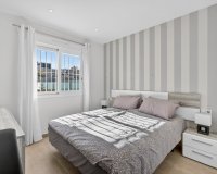 Reventa - Apartamento - Torrevieja - Aguas Nuevas