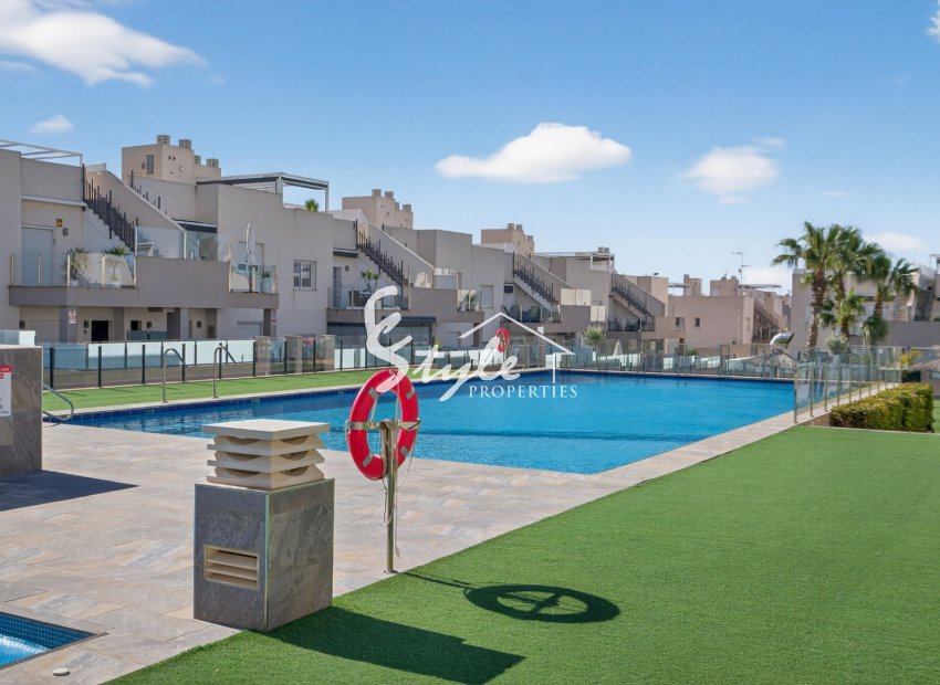 Reventa - Apartamento - Torrevieja - Aguas Nuevas